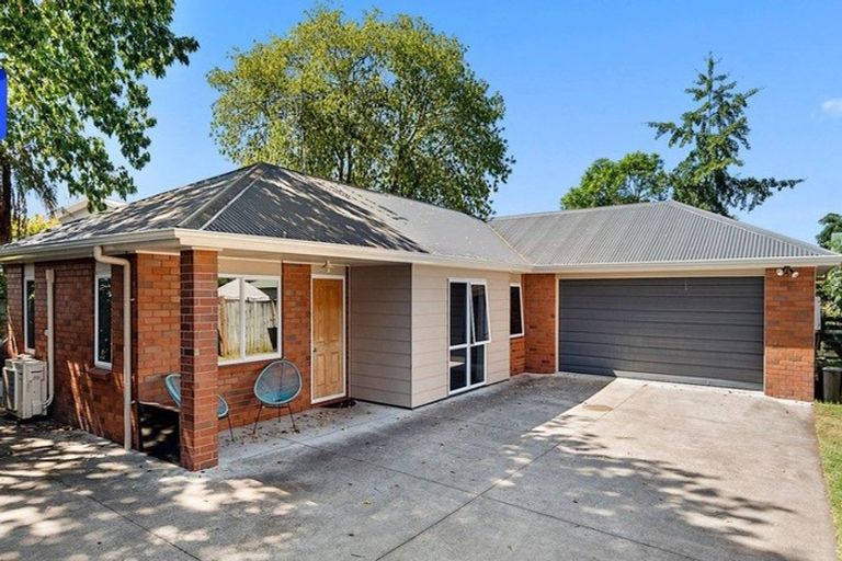 Photo of property in 16a Tui Avenue, Forest Lake, Hamilton, 3200