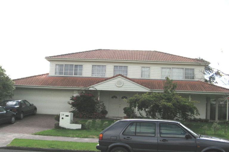 Photo of property in 39 Rochester Crescent, Somerville, Auckland, 2014