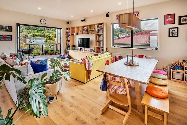 Photo of property in 1 Post Office Avenue, Berhampore, Wellington, 6023