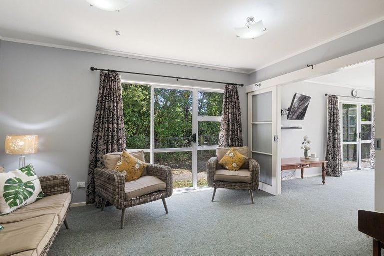 Photo of property in 28 Hokio Beach Road, Levin, 5510