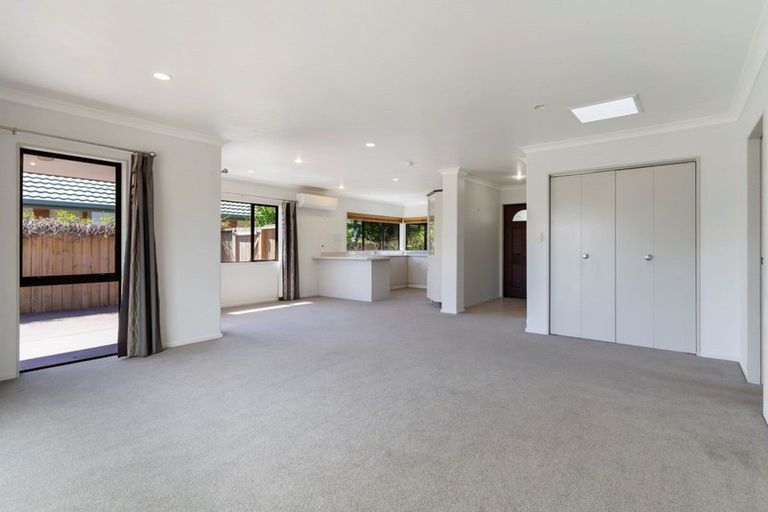 Photo of property in 24 Golden Courie Close, Papamoa Beach, Papamoa, 3118