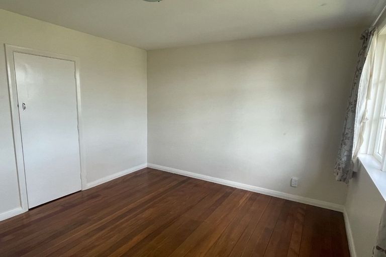 Photo of property in 13 Hillary Crescent, Upper Riccarton, Christchurch, 8041