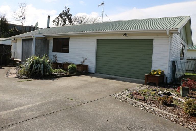 Photo of property in 5 Frances Street, Foxton, 4814