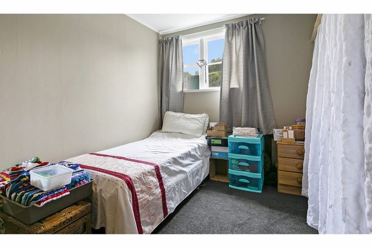 Photo of property in 37 Te Rangitautahanga Road, Turangi, 3334