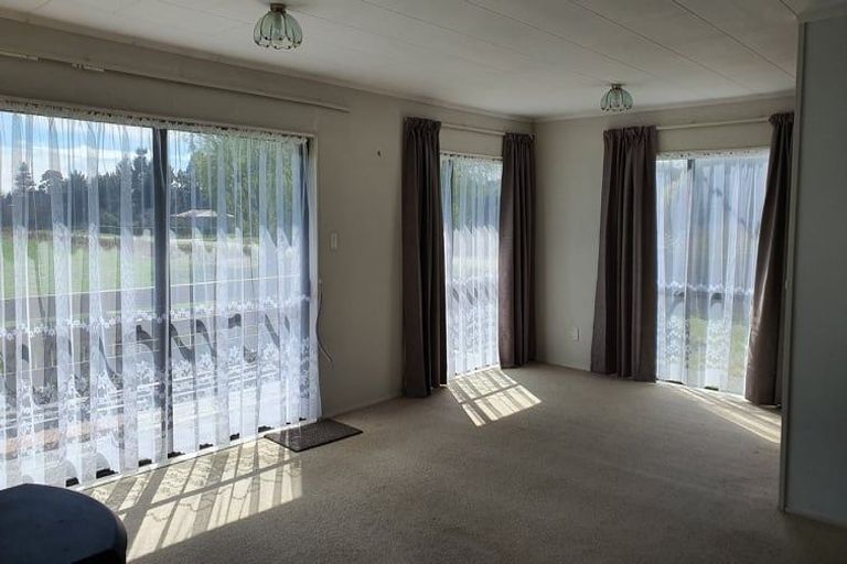 Photo of property in 1 Mansfield Road, Owhata, Rotorua, 3010