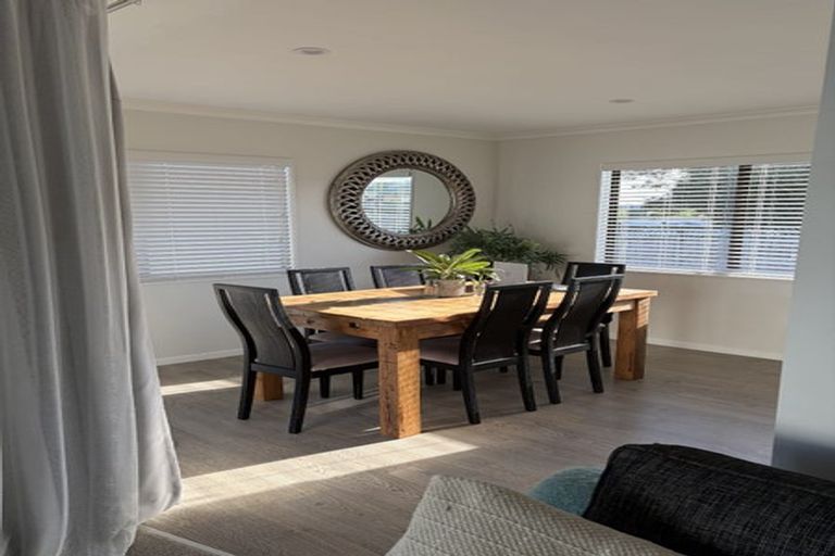 Photo of property in 105 Kaipara Portage Road, Riverhead, 0820
