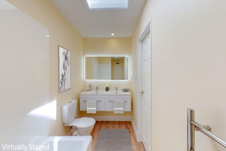 Photo of property in 16g Hobson Street, Thorndon, Wellington, 6011