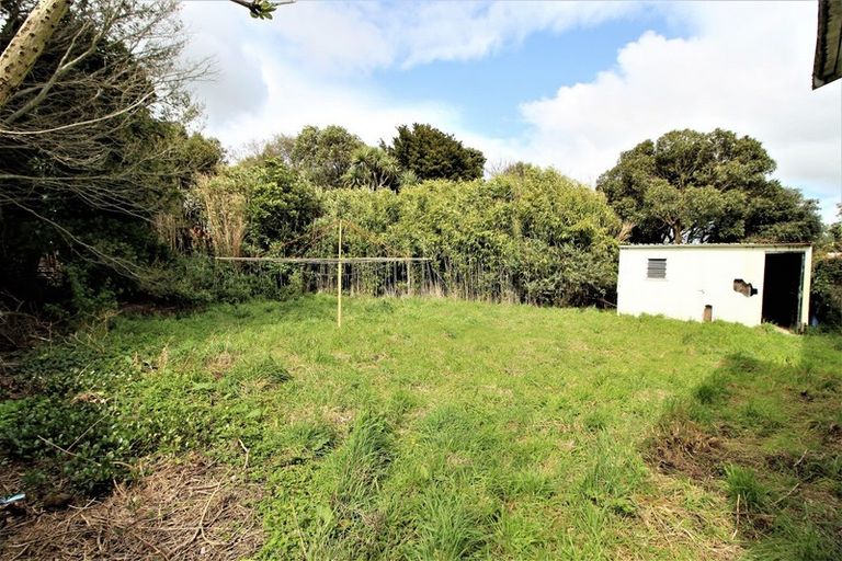 Photo of property in 32 Ross Street, Woodville, 4920