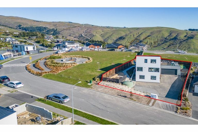 Photo of property in 34 Hawkshead Way, Westmorland, Christchurch, 8025