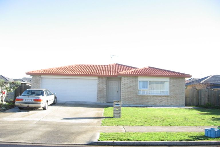 Photo of property in 24 Cairnsvale Rise, Manurewa, Auckland, 2105