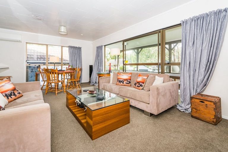 Photo of property in 2/56 Stredwick Drive, Torbay, Auckland, 0630