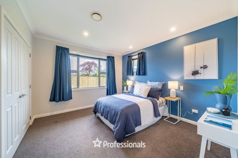 Photo of property in 3-9 Seddon Street, Waikanae, 5036