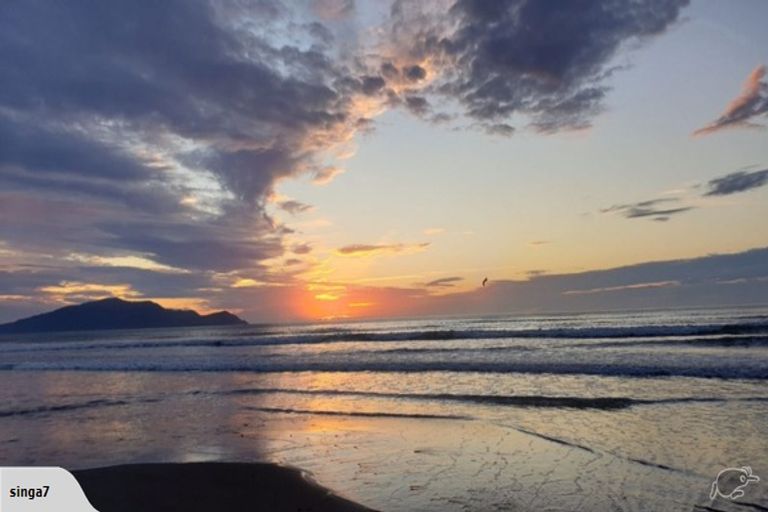 Photo of property in 65 Gawler Street, Te Horo Beach, Otaki, 5581