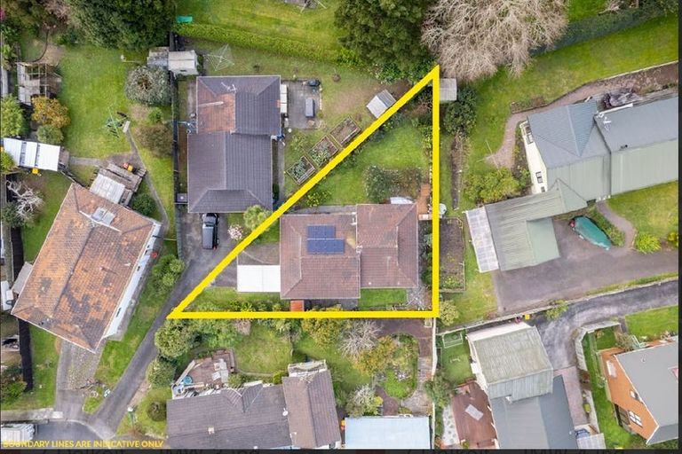Photo of property in 1/7 Dalkeith Place, Opaheke, Papakura, 2113