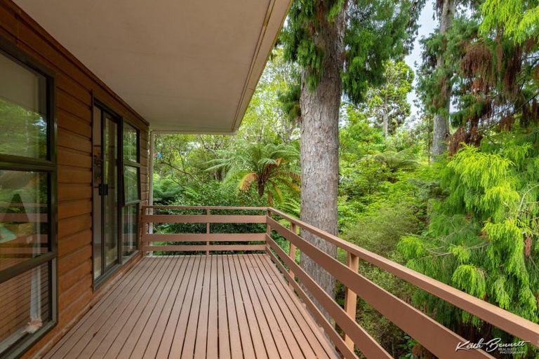 Photo of property in 2a Tiniroa Grove, Silverstream, Upper Hutt, 5019