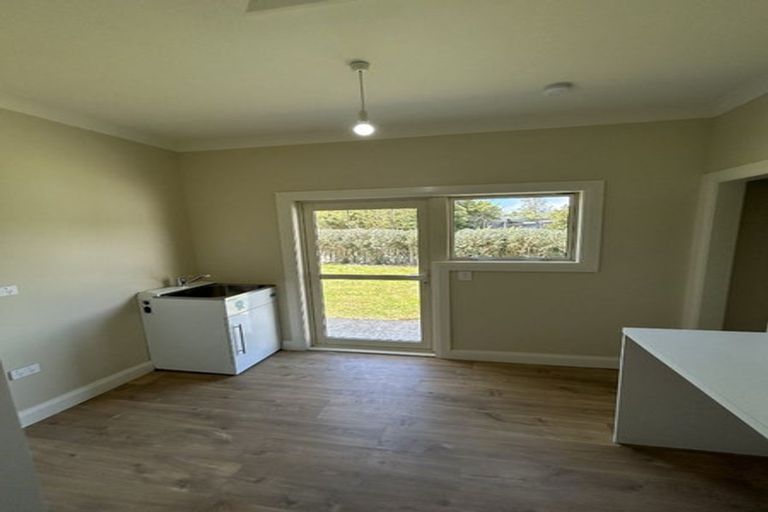 Photo of property in 6 Mckerrow Place, Featherston, 5710