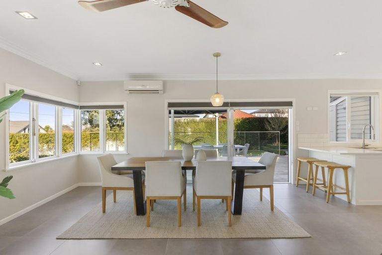 Photo of property in 1 Cassino Street, Bayswater, Auckland, 0622
