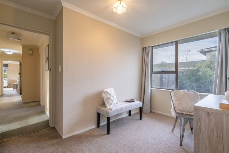 Photo of property in 120 Great North Road, Winton, 9720