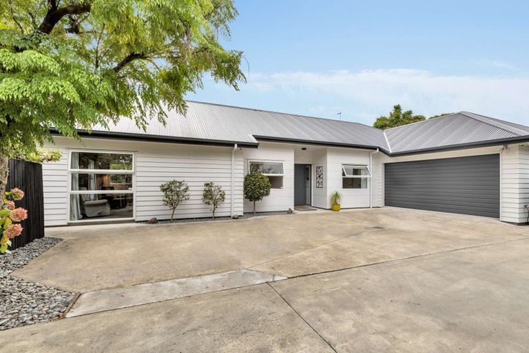 Photo of property in 466b College Street, Hokowhitu, Palmerston North, 4410