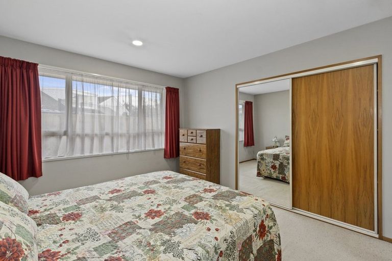 Photo of property in 5a Greenwood Close, Mairehau, Christchurch, 8013