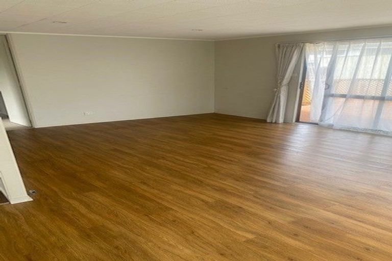 Photo of property in 13 Smeaton Road, Bell Block, New Plymouth, 4312