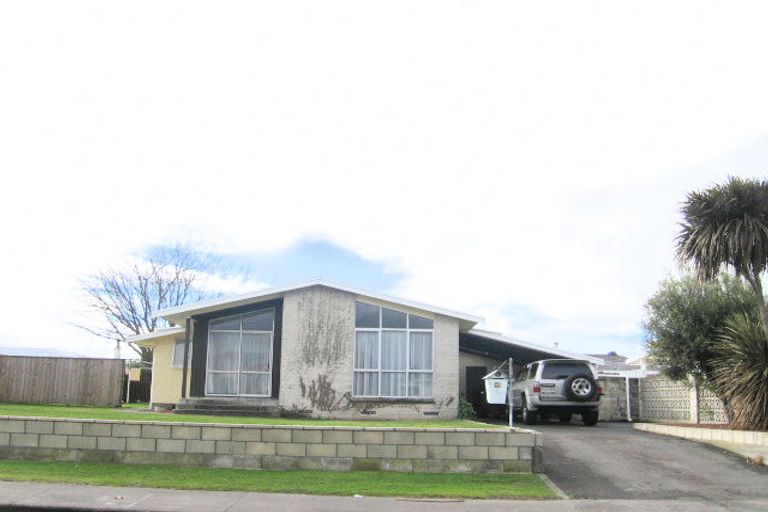 Photo of property in 34 Folkestone Drive, Flaxmere, Hastings, 4120