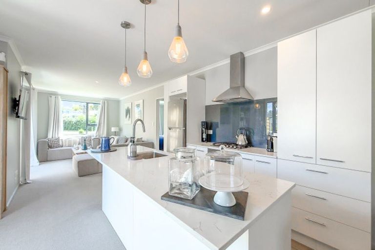 Photo of property in 100 Kon Tiki Road, Whiritoa, Whangamata, 3691