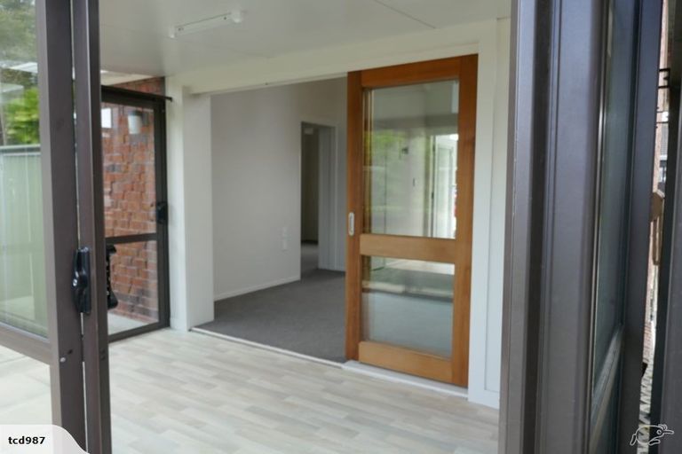 Photo of property in 3 Bellbird Place, Orewa, 0931