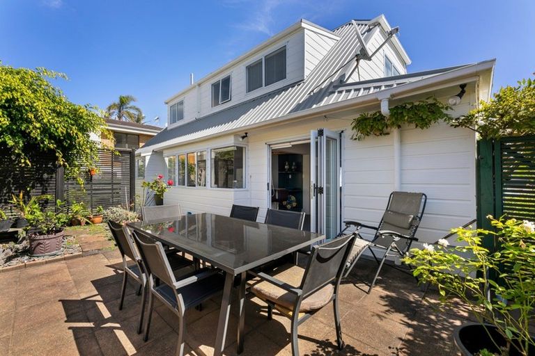Photo of property in 5 May Street, Mount Maunganui, 3116