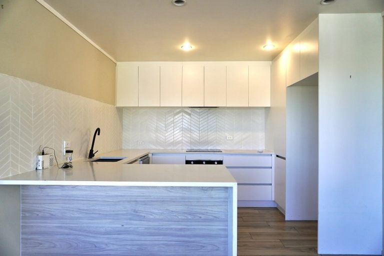 Photo of property in 28a Clovelly Road, Bucklands Beach, Auckland, 2012