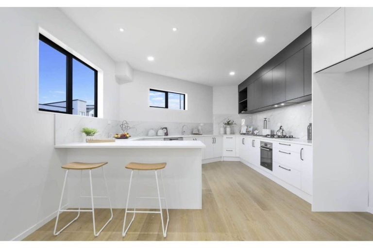 Photo of property in 47 Minhas Road, Papakura, 2110