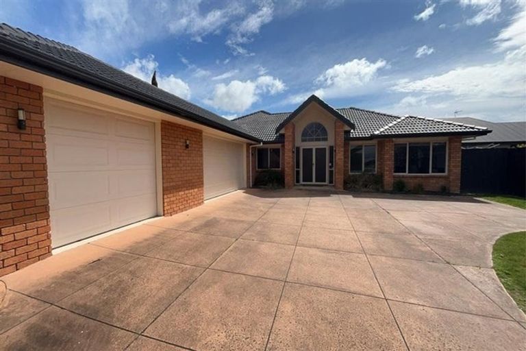 Photo of property in 30 The Esplanade, Huntington, Hamilton, 3210
