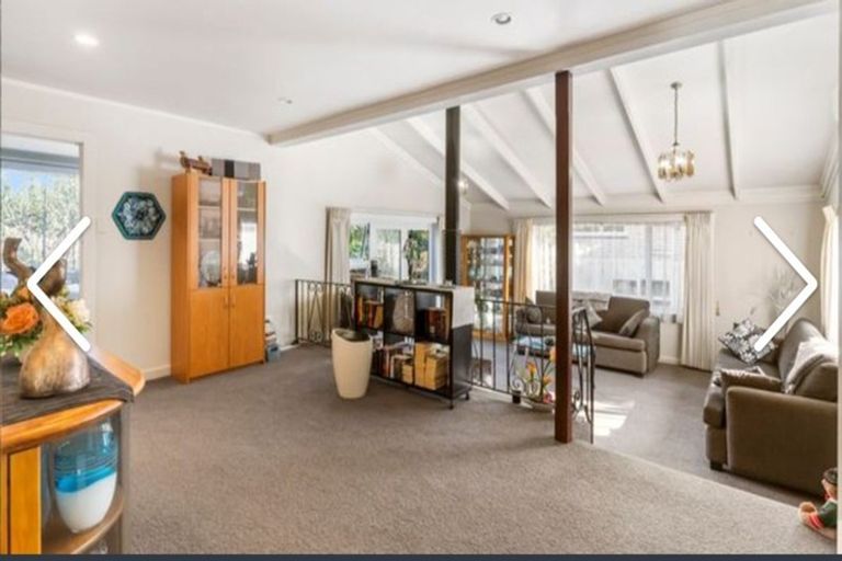 Photo of property in 581 Great South Road, Rosehill, Papakura, 2113