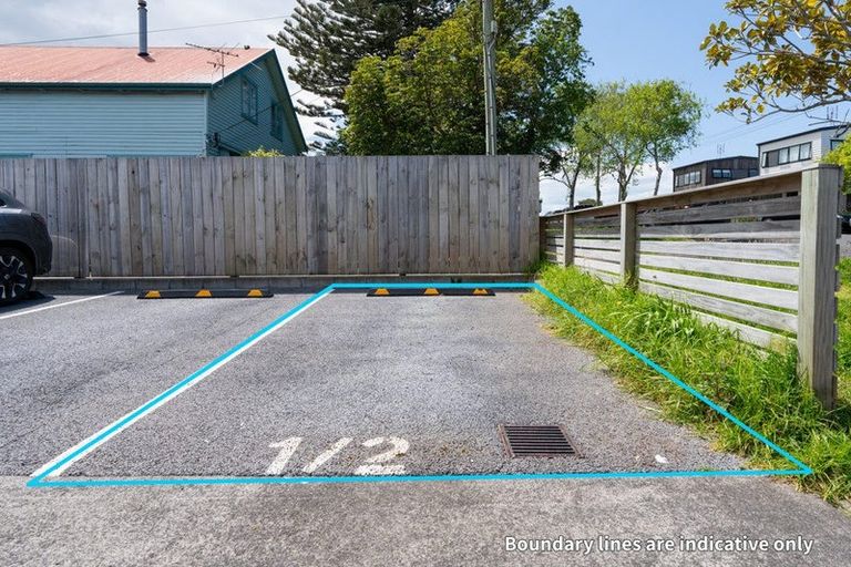 Photo of property in 1/2 Brandon Road, Glen Eden, Auckland, 0602