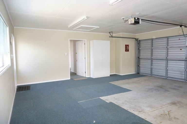 Photo of property in 86 Thomas Place, Foxton Beach, Foxton, 4815