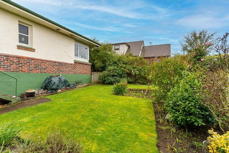 Photo of property in 102 Preston Crescent, Belleknowes, Dunedin, 9011