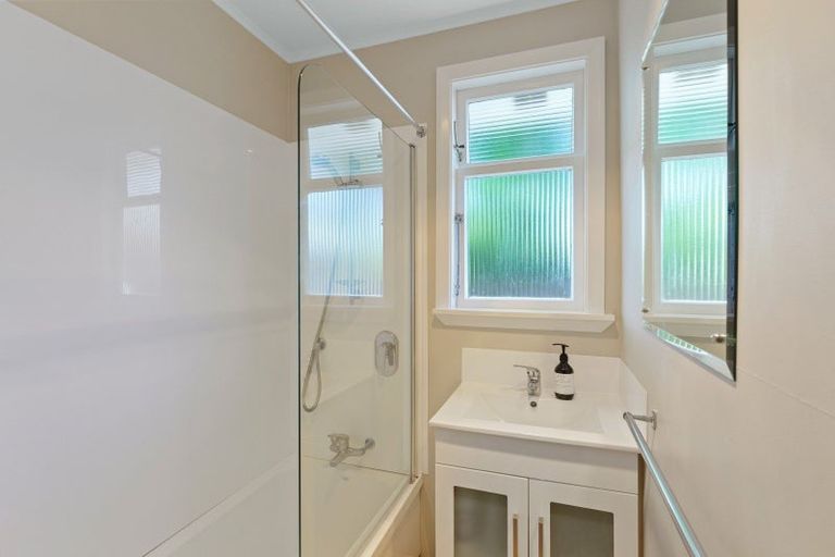 Photo of property in 32 Atmore Avenue, Otaki, 5512