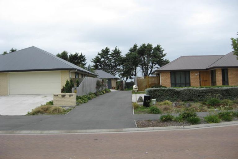 Photo of property in 6 Othello Drive, Rolleston, 7614