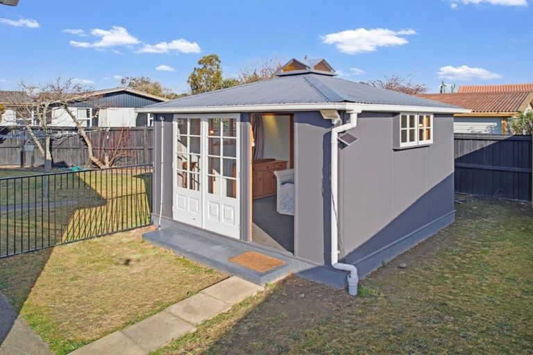 Photo of property in 45 Ashwood Street, Parklands, Christchurch, 8083