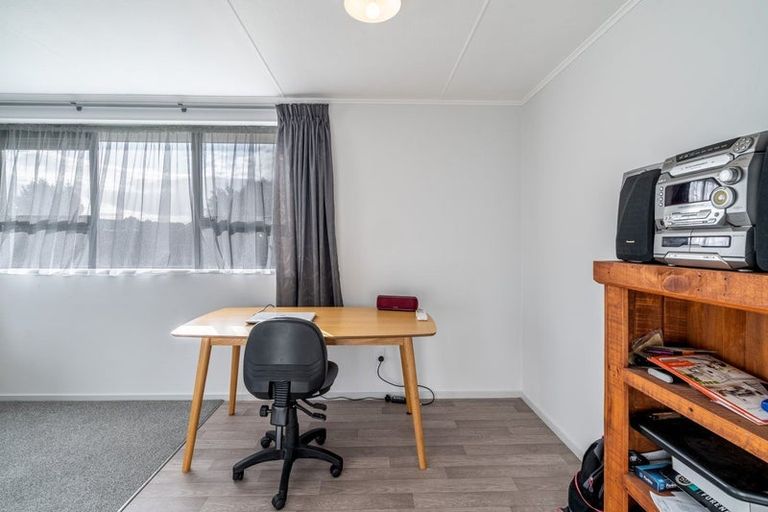 Photo of property in 16 Newbie Street, Heidelberg, Invercargill, 9812