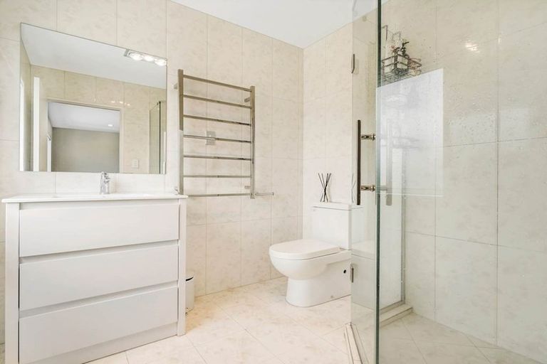 Photo of property in 50 Mays Road, St Albans, Christchurch, 8052