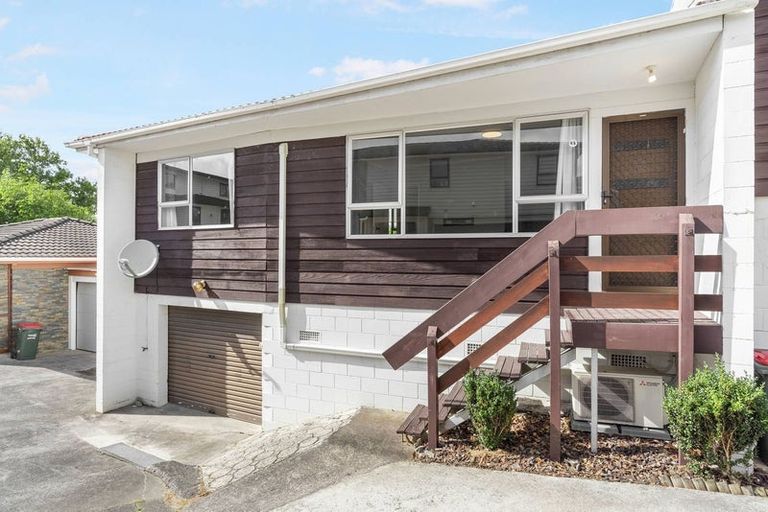 Photo of property in 3/112 Gossamer Drive, Pakuranga Heights, Auckland, 2010