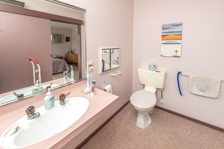 Photo of property in 7b Poutama Place, Tawhero, Whanganui, 4501