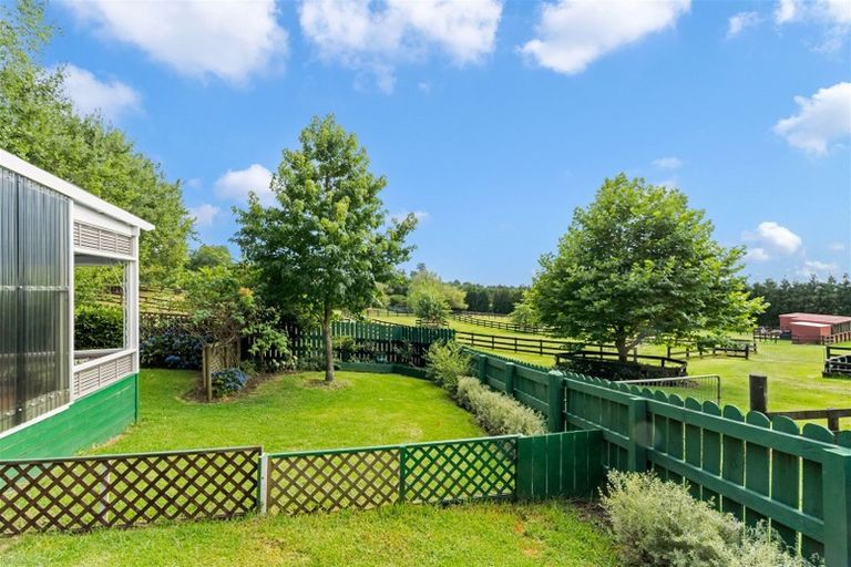 Photo of property in 52 Garden Hill Lane, Maungatapere, Whangarei, 0179