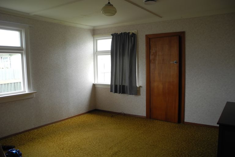 Photo of property in 56 Rhodes Street, Waimate, 7924