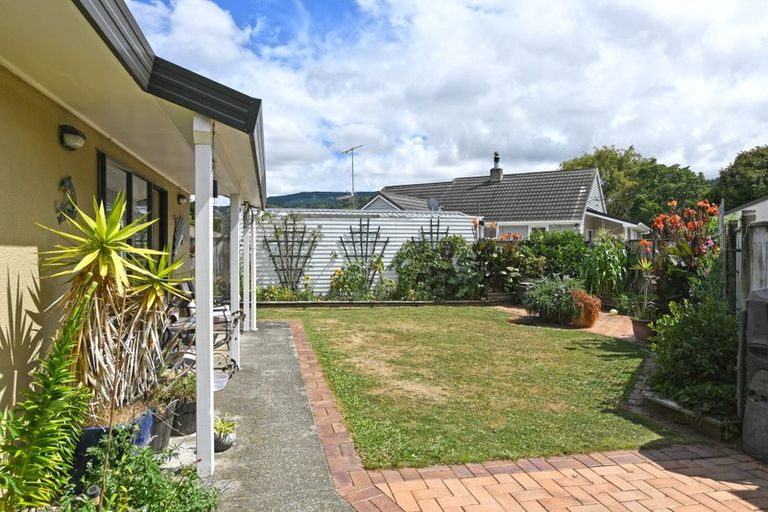 Photo of property in 33 Stephen Street, Trentham, Upper Hutt, 5018