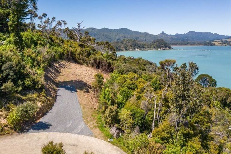 Photo of property in 998 Wyuna Bay Road, Wyuna Bay, Coromandel, 3581