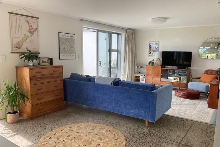 Photo of property in 157 Hills Road, Raglan, 3295