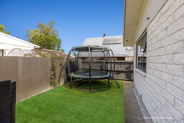 Photo of property in 2/474 Halswell Road, Halswell, Christchurch, 8025