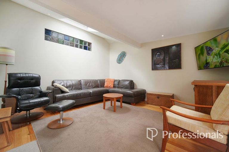 Photo of property in 42 Tui Street, Point Chevalier, Auckland, 1022